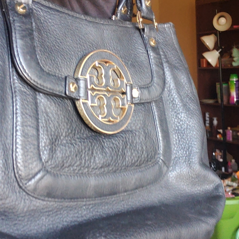 Tory Burch Amanda Black Leather Hobo - Picture 7 of 12